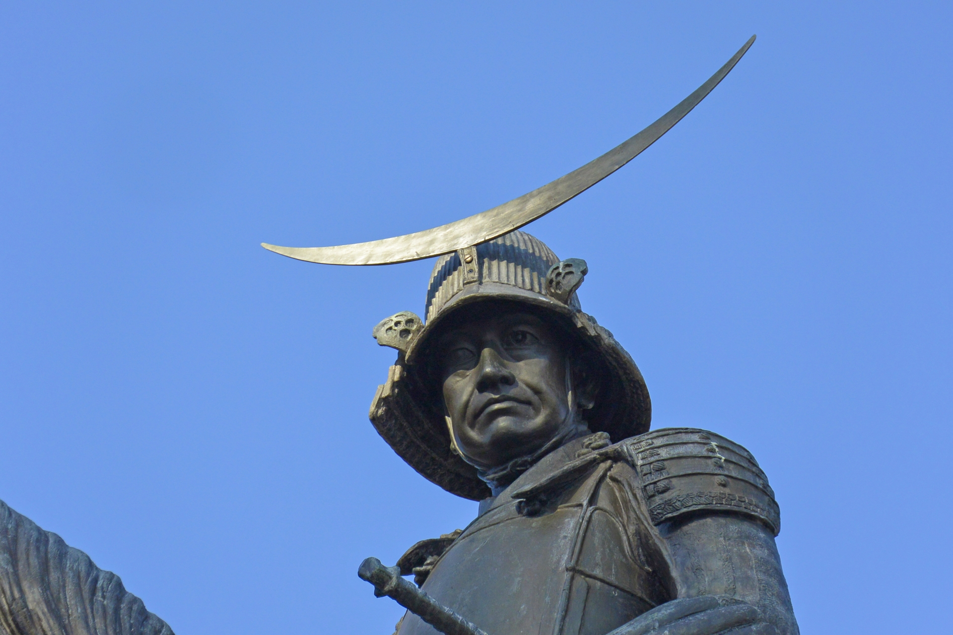 戦国時代の星空とは？武将の家紋や前立てに見られる天体の影響 - 東京